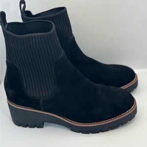 Blondo Women’s Size 7 Dexter Waterproof Lug Sole Black Suede Ankle Boots